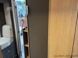 LMC Tourer Lift H 660 G Automatik 70 Jahre RFK