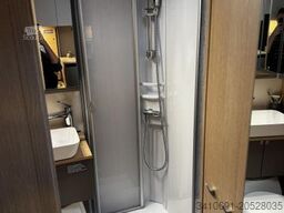 LMC Tourer Lift H 660 G Automatik 70 Jahre RFK