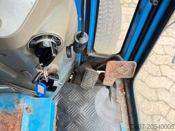 ISEKI 2120 Schneeschild Streuer Winterdienst