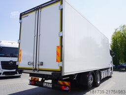 MAN TGX 26.470 / 2022 / Krone Refrigerator 4
