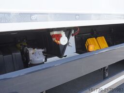 MAN TGX 26.470 / 2022 / Krone Refrigerator 4