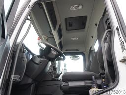 Mercedes-Benz Arocs 2636 / 6x4 / HDS Fassi / 3-Way Tip