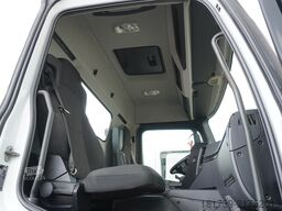 Mercedes-Benz Arocs 2636 / 6x4 / HDS Fassi / 3-Way Tip