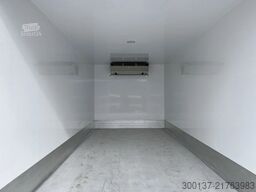 Mercedes-Benz Atego 1725 4x4 Refrigerator Truck