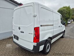 MERCEDES-BENZ Sprinter 211 Kasten*L1/H1*Klima*3 Sitzer*