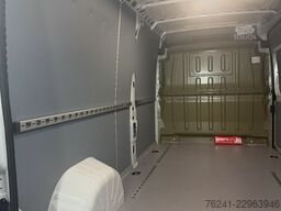 Citroën Jumper Kastenwagen L3H2 3.3T  Diesel 140 Manuell