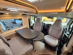 MALIBU 640 LE Coupe *Assistenz-P*Navi*AHK*Solar*Markise