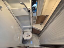 MALIBU 600 DB K *Solar*Markise*Pioneer*AHK*FT*Bullaugen