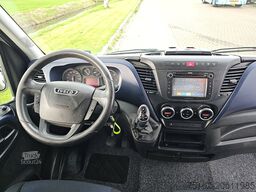 IVECO DAILY 40C18 Bakwagen Laadklep