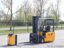 Jungheinrich EFG 220 | 1900 KG | TRIPLEX | SIDESHIFT | POSIT...
