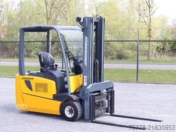 Jungheinrich EFG 220 | 1900 KG | TRIPLEX | SIDESHIFT | POSIT...