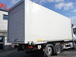 Mercedes-Benz Actros 2545 MP5 / KRONE 18 EPAL box body
