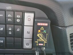 Iveco Stralis X-Way 310 4x2 E6 / Fassi F155