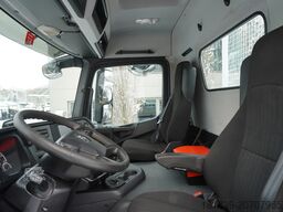 Mercedes-Benz Arocs 2633 flatbed truck / Crane FASSI