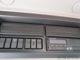 Renault C320 P4x2 E6 / Fassi 5.6 t / Range 8 m /