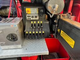 Scania P420 6X2*4, Hooklift-truck with Crane, 2008