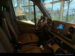 MERCEDES-BENZ Sprinter 319 CDI V6+STANDHZ+AHK++SCHWINGSITZ