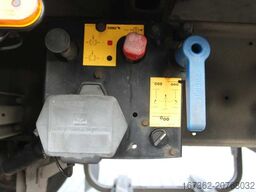 SCHMITZ CARGOBULL SKO 24/L, LIFTING AXLE, 2X PALLET BASKET