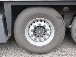 Schmitz Cargobull SCS 24 Liftachse P-Kasten Getränkezertifikat