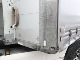 Schmitz Cargobull SCS 24 Liftachse P-Kasten Getränkezertifikat