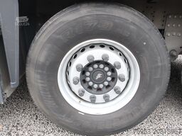 Schmitz Cargobull SCS 24 Liftachse P-Kasten Getränkezertifikat