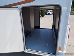 BÜRSTNER Lyseo TD 727 G