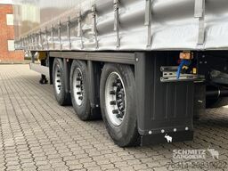 Schmitz Cargobull Curtainsider Mega Getränke