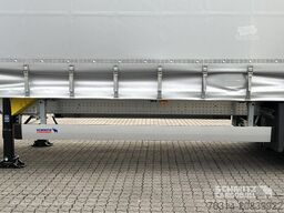 Schmitz Cargobull Curtainsider Mega Getränke