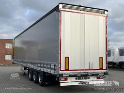 Schmitz Cargobull Curtainsider Mega Getränke