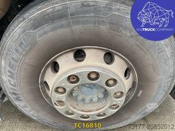 Mercedes-Benz Actros 1843