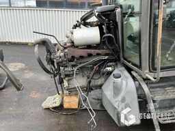 Renault ARES 610RZ