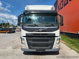 Volvo FM 370 6x2*4 MITSUBISHI TU100SA / BOX L=9491 mm