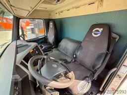 Volvo FM 370 6x2*4 MITSUBISHI TU100SA / BOX L=9491 mm