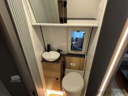 CLEVER Aventuro 600 Mercedes 190PS 4x4