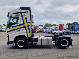 Volvo FH 13.500 Globetrotter 4x2 - I parkcool - Full ...