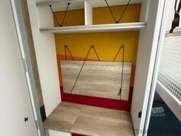 HOBBY Beachy 420+ 1200 kg / E-Heizung / Toilettenraum