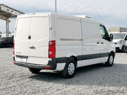 VOLKSWAGEN Crafter 2.5TDI/100KW L2H1/ KÜHLKASTEN/VIENTO 300