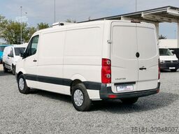 VOLKSWAGEN Crafter 2.5TDI/100KW L2H1/ KÜHLKASTEN/VIENTO 300