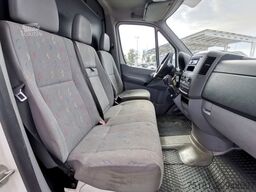 VOLKSWAGEN Crafter 2.5TDI/100KW L2H1/ KÜHLKASTEN/VIENTO 300