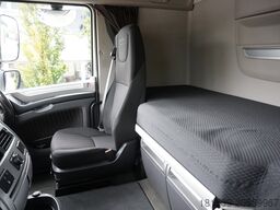 DAF XF 480 6x2 E6 / Lamberet refrigerator 18