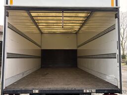 Mitsubishi Fuso Canter 7C18 Koffer