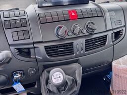 IVECO Euro Cargo 140E28P Junge Pritsche