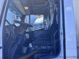 IVECO Euro Cargo 120E28P Junge Pritsche Plane LBW