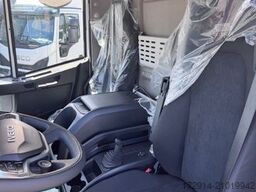 IVECO Euro Cargo 120E28P Junge Pritsche Plane LBW