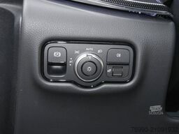 MERCEDES-BENZ V 220 d STYLE Kompakt NAVI DISTR AHK KAM SHZ LM