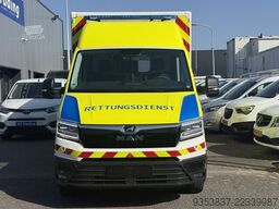 MAN TGE 180 50 180pk Automaat 50 AMBULANCE INCL STR...