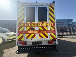 MAN TGE 180 50 180pk Automaat 50 AMBULANCE INCL STR...