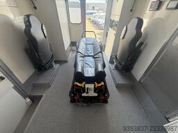 MAN TGE 180 50 180pk Automaat 50 AMBULANCE INCL STR...
