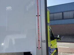 MAN TGE 180 50 180pk Automaat 50 AMBULANCE INCL STR...