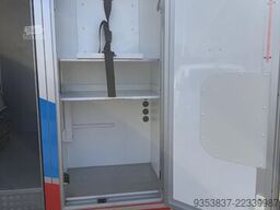 MAN TGE 180 50 180pk Automaat 50 AMBULANCE INCL STR...